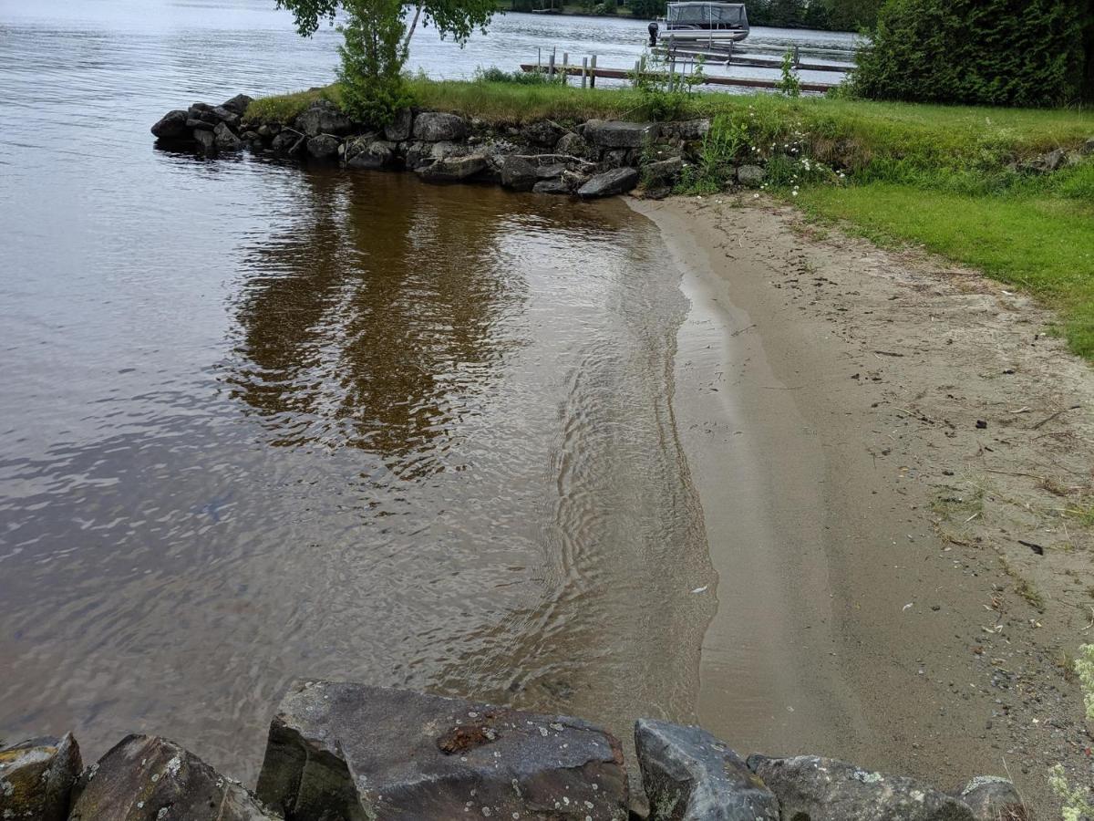 La Grange Sur Le Lac App A Et B Saint Romain Exteriör bild