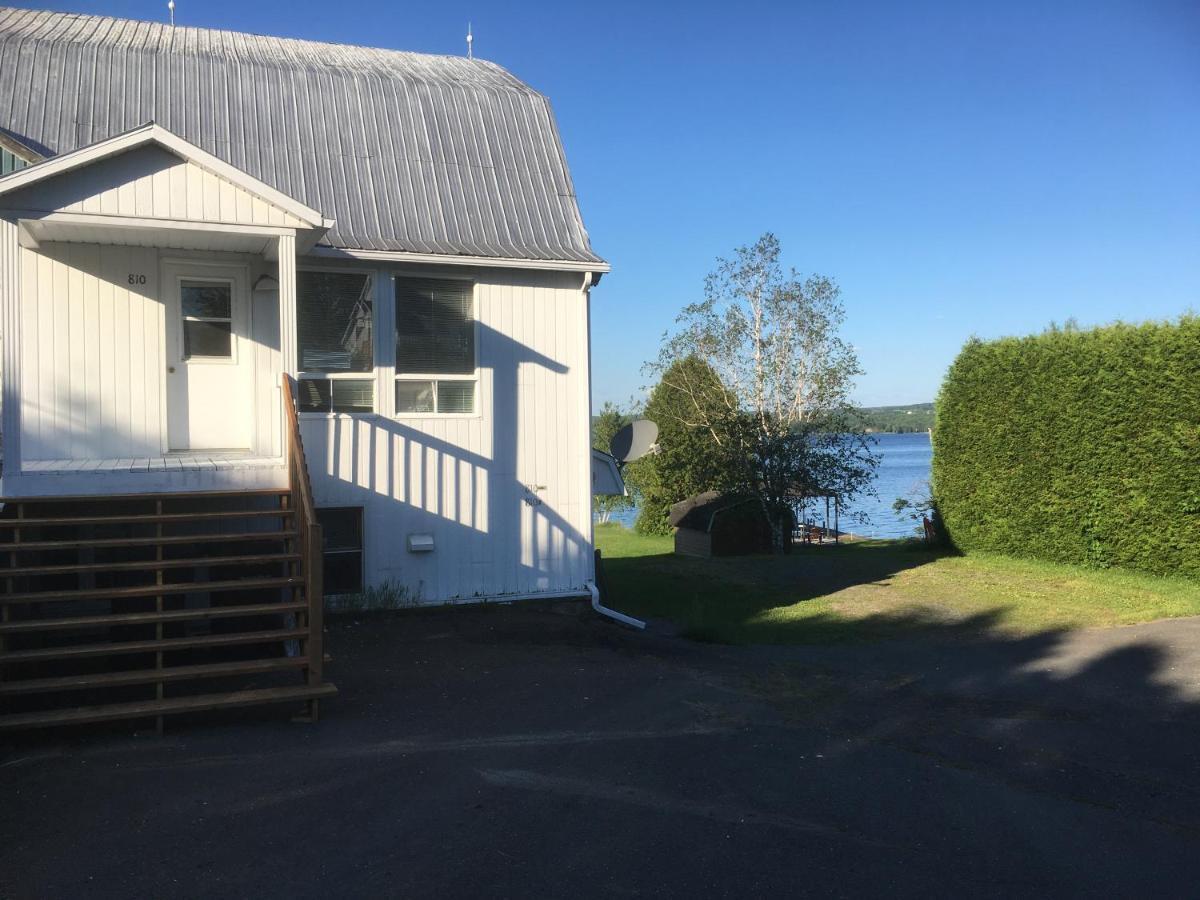 La Grange Sur Le Lac App A Et B Saint Romain Exteriör bild
